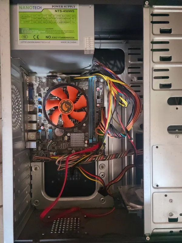 Komputer sotiladi ddr4 2 Komputer sotiladi ddr4 2