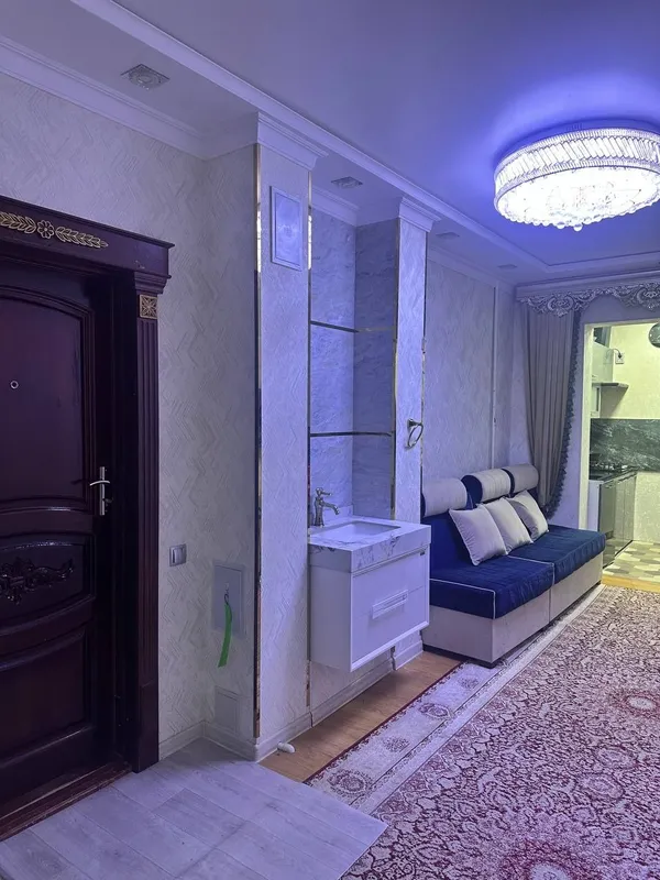 Продается Квартира в центре города 2 Продается Квартира в центре города 2