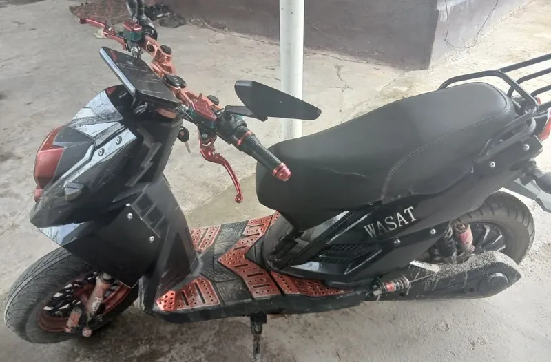 Новый Redline 2, отличное состояние 2 Новый Redline 2, отличное состояние 2