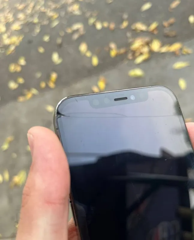 Продаётся iPhone 12 Pro 4 Продаётся iPhone 12 Pro 4