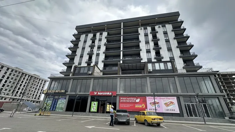 Бухара Ситида курилган янги домнинг 2-кавати ижарага берилади/сотилади 2
