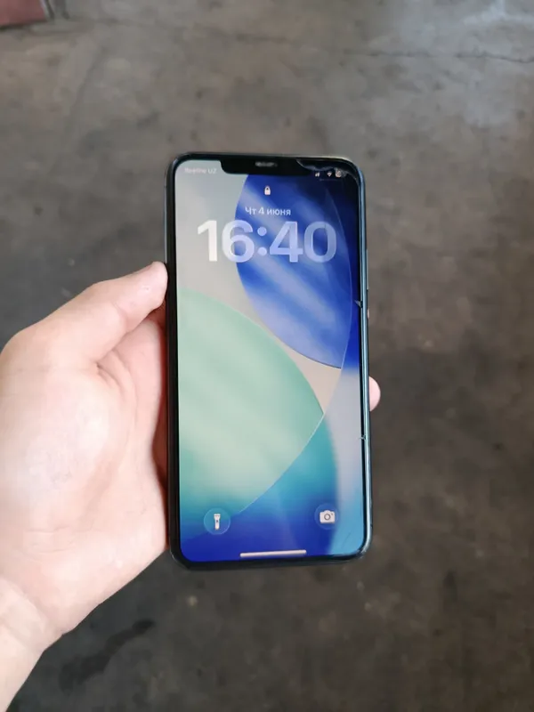 iphone 11 proʻ max