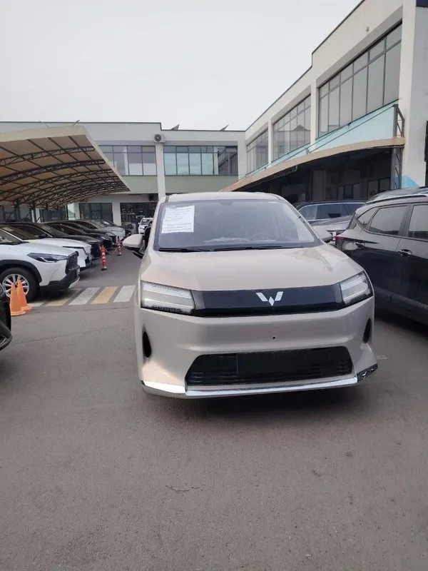 Продаётся Wuling Starlight 730 (ELEKTRO 530 запас хода)
