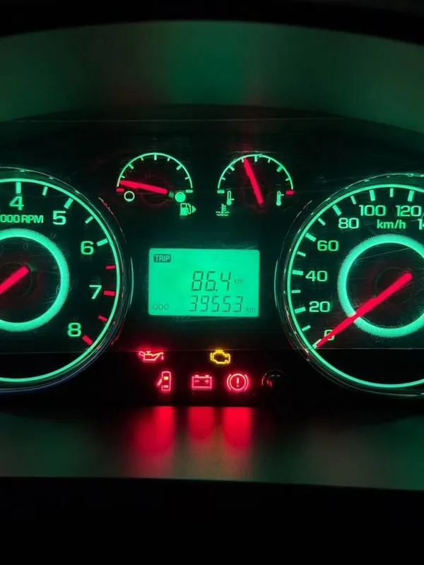 Chevrolet jentra 4