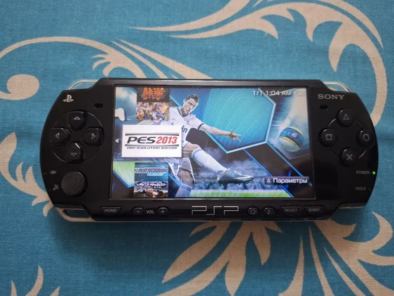 Sony PSP 2000 Black 1 Sony PSP 2000 Black 1