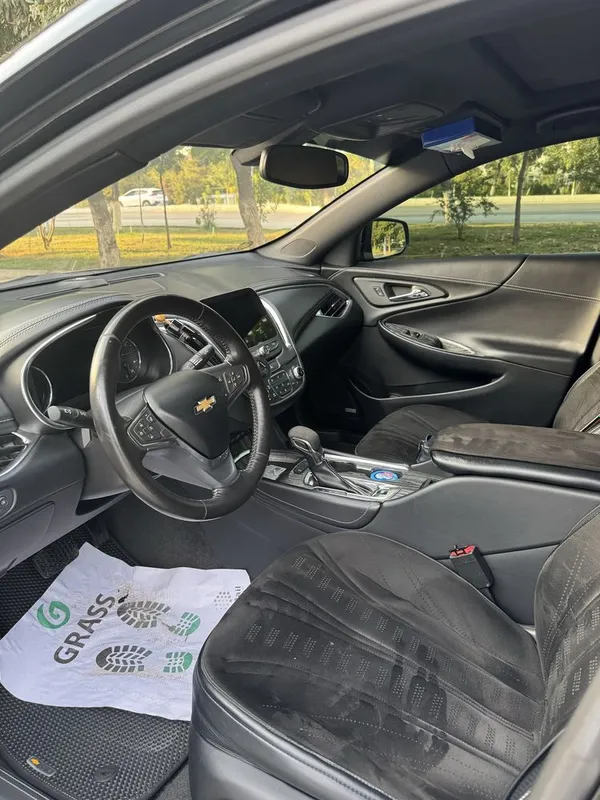 Malibu 2 primer 2022 2 turbo 5 Malibu 2 primer 2022 2 turbo 5