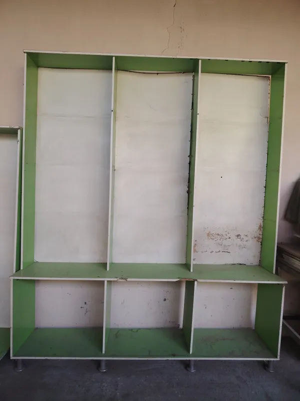 Magazin uchun polkalar 2 Magazin uchun polkalar 2