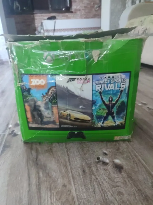 Xbox One 500GB 2 Xbox One 500GB 2