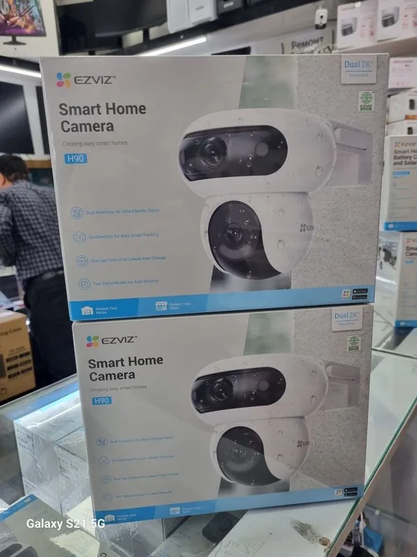 Ezviz WiFi kamerasi H90 2k+ 2kozli