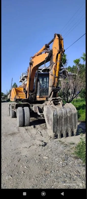 Samsung 132 ekskvator 1996 yil holati yaxshi ishga tayyor 2 Samsung 132 ekskvator 1996 yil holati yaxshi ishga tayyor 2