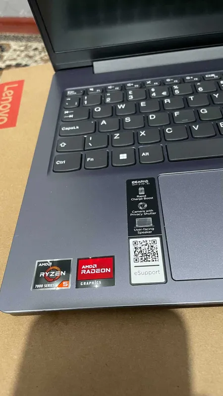 Ноутбук Lenovo IdeaPAD Slim 3 15;8 ДЮЙМ 512GB SSD 8GB RAM — фото 3