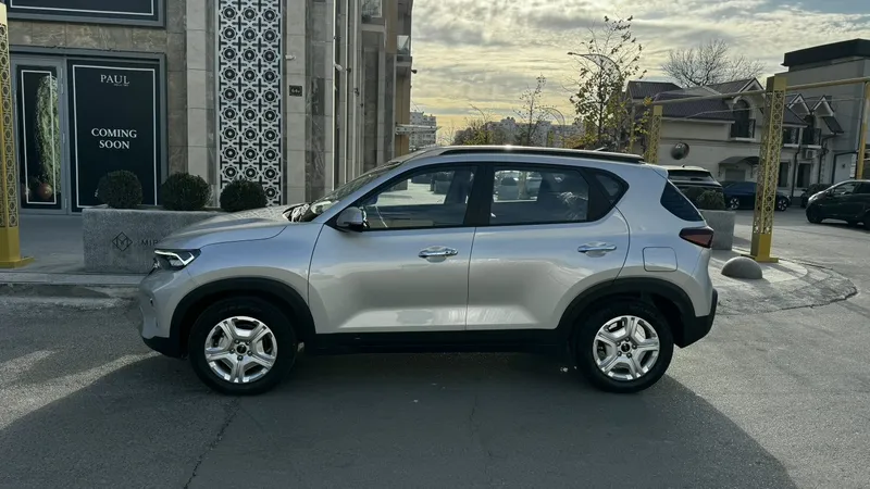 Kia sonet luxe Пробег менее 1тыс