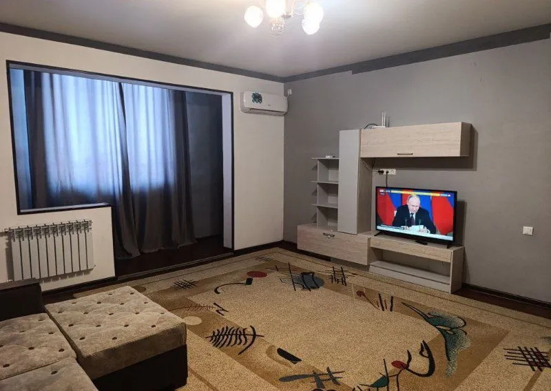 Аренда квартиры в центре 1/7/9 Кадышева рынок евро