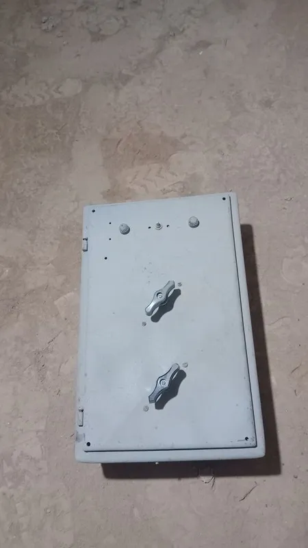 Электрически шит 1 Электрически шит 1