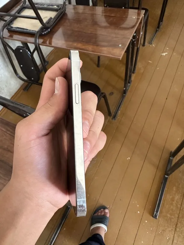 Iphone 12 pro. 2