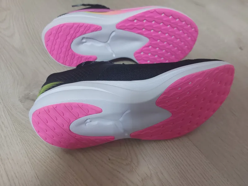 Puma ayollar krossovkalari 38-o‘lcham 6 Puma ayollar krossovkalari 38-o‘lcham 6