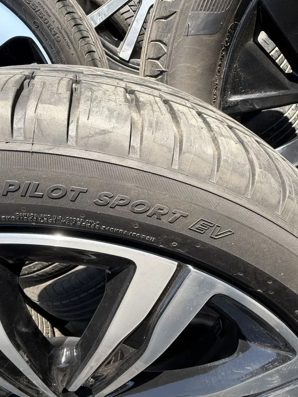 Michelin pilot sport ev — фото 2