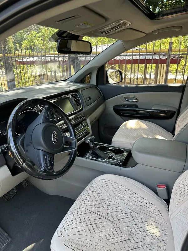 Kia Carnival енг фули 3 Kia Carnival енг фули 3