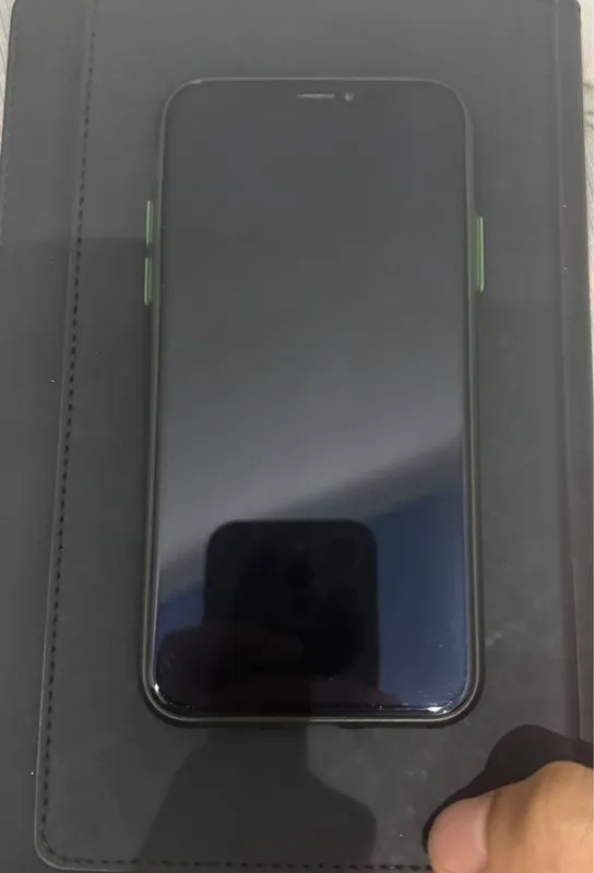 Iphone xs 64. 2