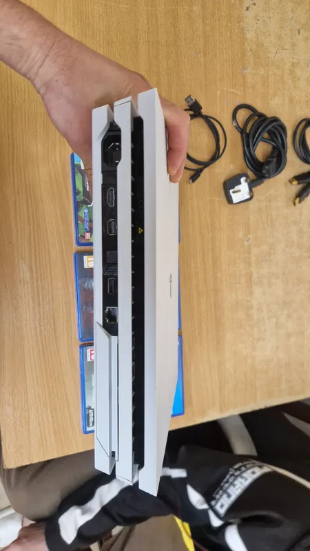 ps4 pro 1tb 4k 2