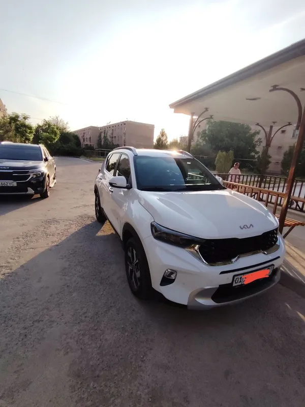 Kia sonet oq rang 4 Kia sonet oq rang 4