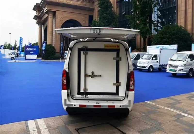 WULING Электрический грузовик рефрижератор (холодильник) — фото 2