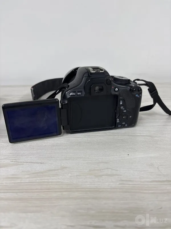 Зеркальный фотоаппарат Canon EOS 600D Kit 18-135mm IS 3 Зеркальный фотоаппарат Canon EOS 600D Kit 18-135mm IS 3