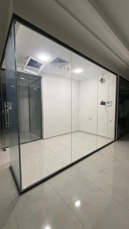 Alfa Trade Center’da do‘kon sotiladi!