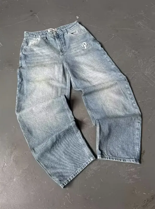 Y2k uslubidagi jinsi Y2k uslubidagi jinsi