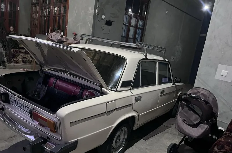 Продаём, нужны деньги 2 Продаём, нужны деньги 2