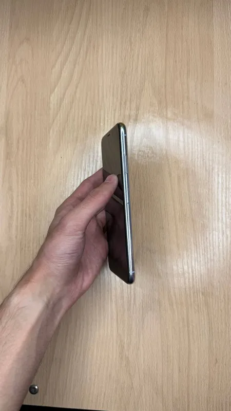 iPhone Xs Max 3