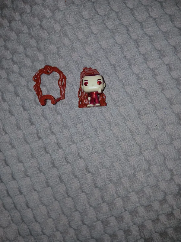Kinder Joy Stranger Thinks