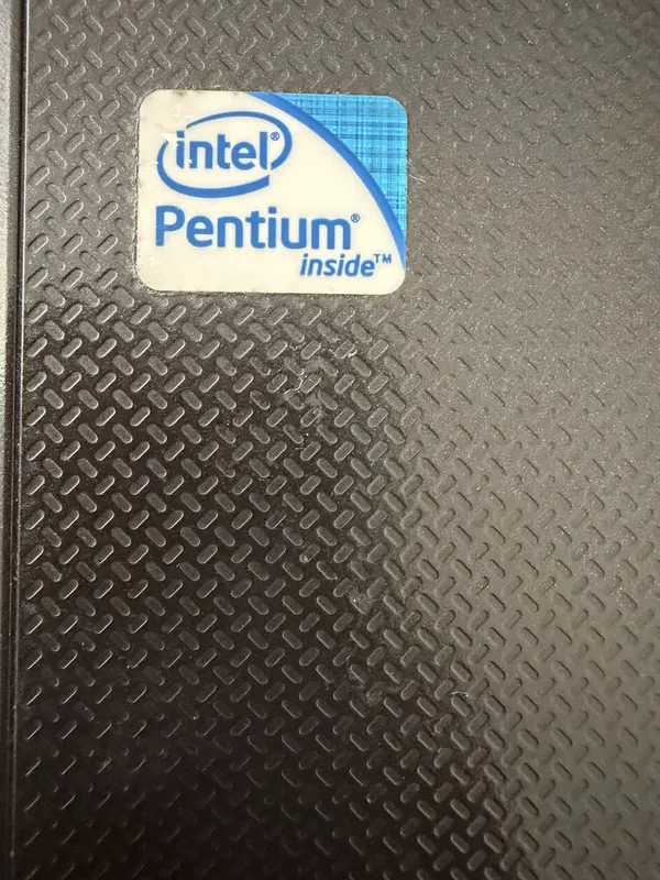Kompyuter Noutbuk Acer kottasi 4 Kompyuter Noutbuk Acer kottasi 4