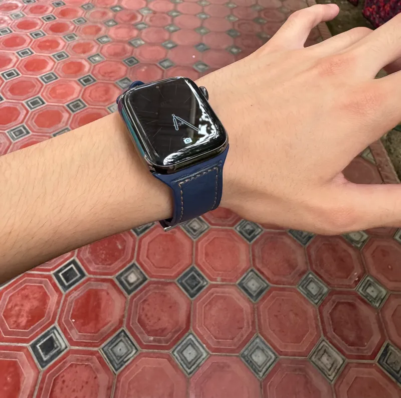 Apple Watch Series 6 zanglamaydigan po‘lat 3 Apple Watch Series 6 zanglamaydigan po‘lat 3