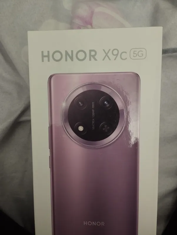HONOR X9c 5G sotiladi.. yengi ishlatilmagan. HONOR X9c 5G sotiladi.. yengi ishlatilmagan.