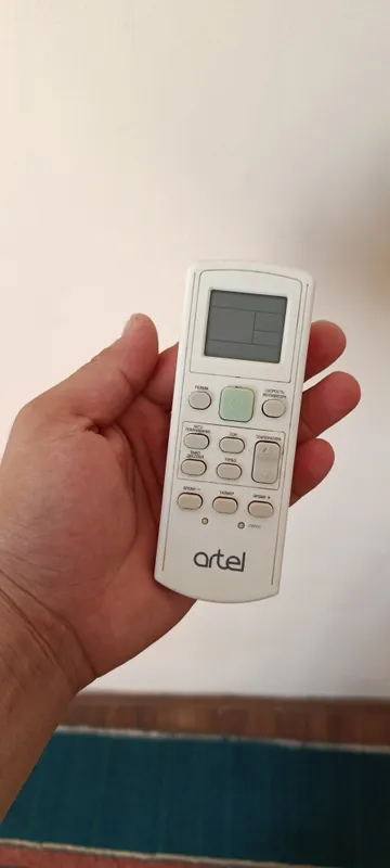 Продаётся кондиционер Artel 4 Продаётся кондиционер Artel 4