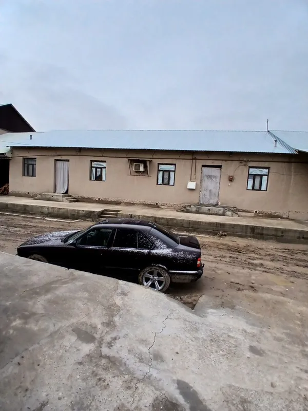 Uy uchastka 6 stik
