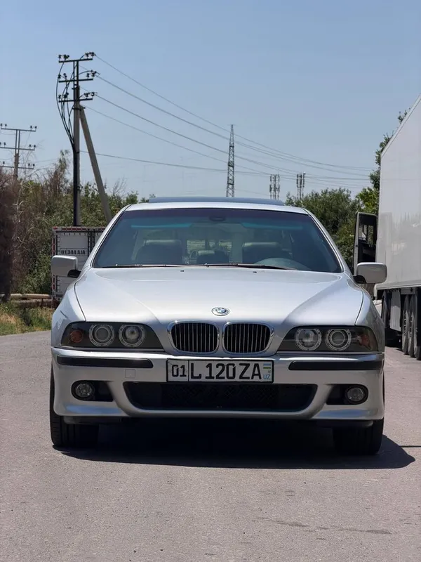 BMW E39 2000г 2ваносный 2.5л