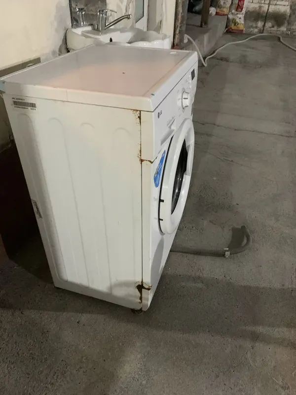 Lg kir moshana 6 kilolik kimga qiziq busa sotiladi narxi 850min buliwi Lg kir moshana 6 kilolik kimga qiziq busa sotiladi narxi 850min buliwi