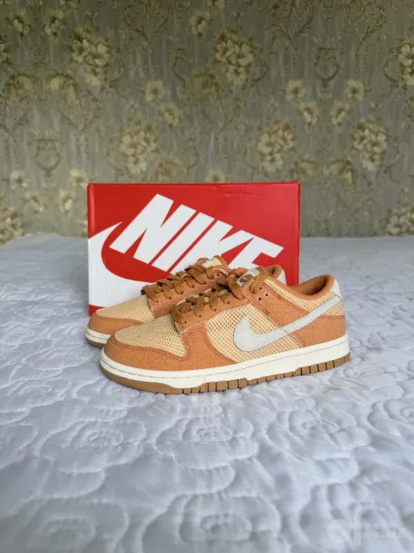 Nike Dunk Low to‘q sariq, kanvas, original, 37.5 4 Nike Dunk Low to‘q sariq, kanvas, original, 37.5 4