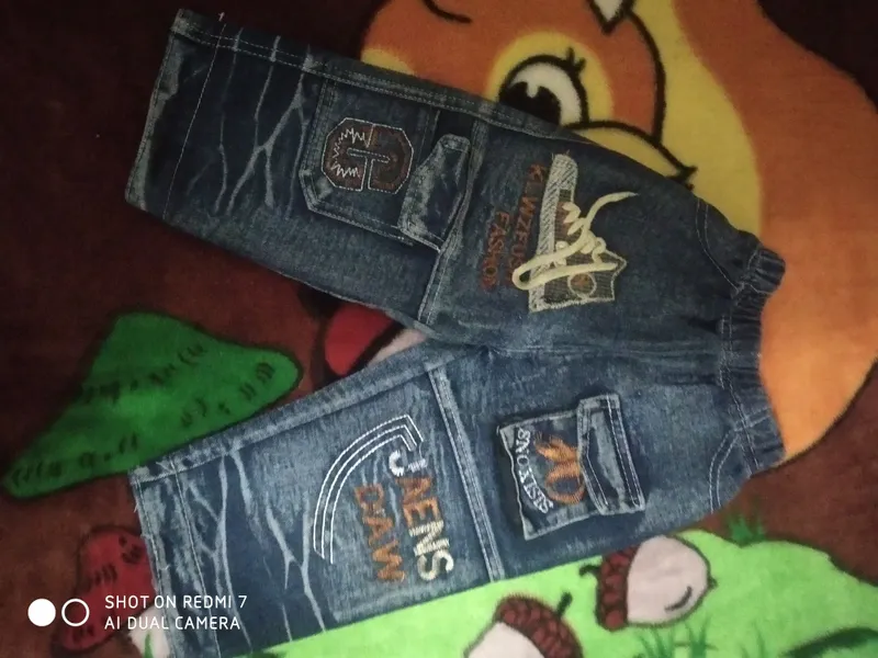 4, 5, 6 yoshli o‘g‘il bolalar uchun shimlar, yaxshi holatda, tukli va tuk-sizlari bor 3 4, 5, 6 yoshli o‘g‘il bolalar uchun shimlar, yaxshi holatda, tukli va tuk-sizlari bor 3