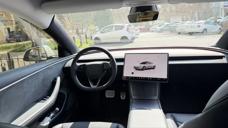 Tesla modul 3 highland dual motor ideal! Korea ! Kraska tozza 4 Tesla modul 3 highland dual motor ideal! Korea ! Kraska tozza 4