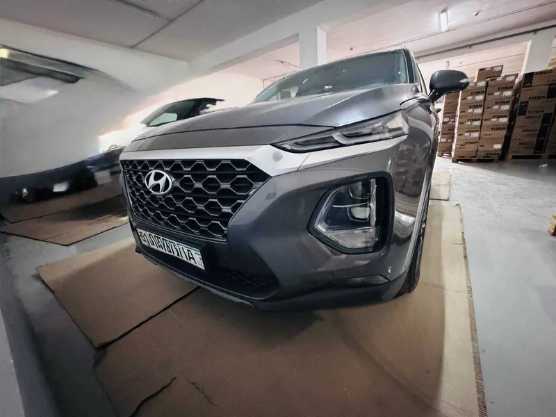 Продам Hyndai Santa Fe 2020 FULL 7 местный