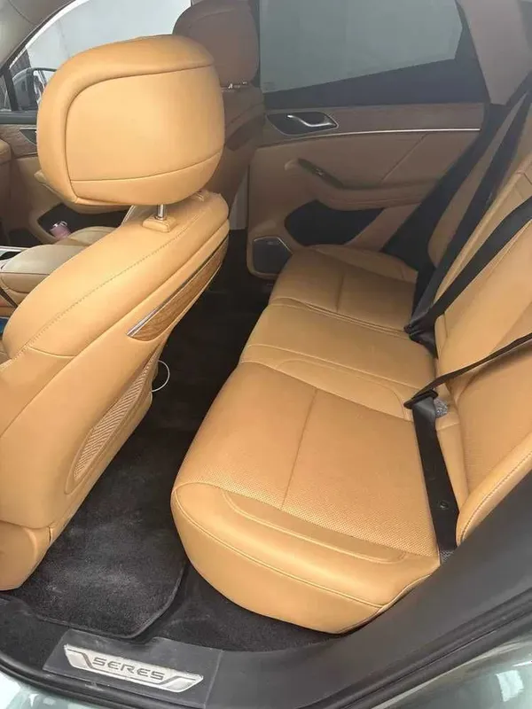 SERES m5 awd full gibrid naxt va xalol nasiyaga 3