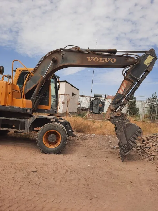 Экскаватор VOLVO EW145B PRIME 5 Экскаватор VOLVO EW145B PRIME 5