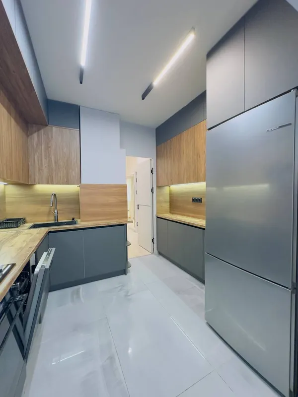 100 m², 4 xonali kvartira sotiladi, Mirabad tumani · ID 7058 7