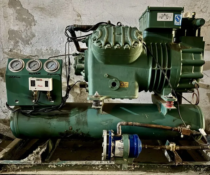 Компрессор агрегат Bitzer 25.2HP все в комплекте.