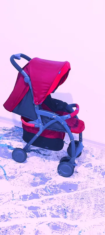 Коляска от бренда Chicco 3