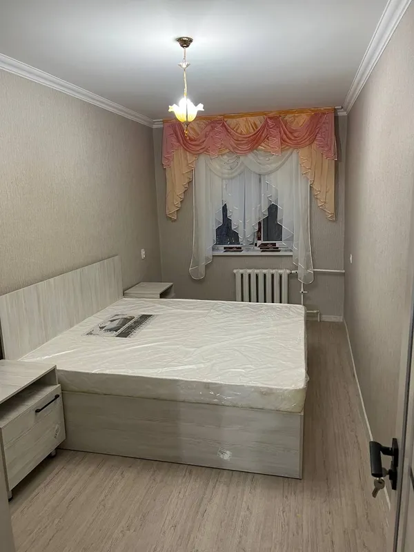Сдаётся квартира 2х ком возле Фархадского базара