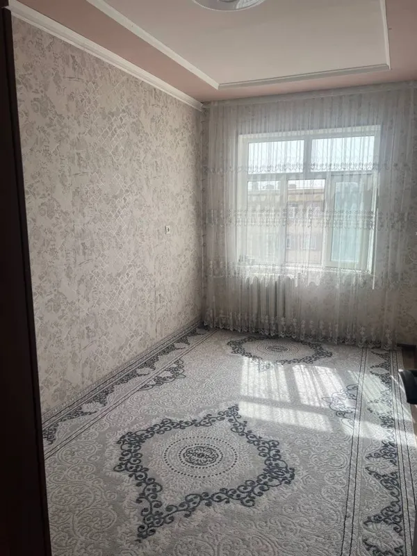 Продается 4х комнатная квартира в г.Алмалык